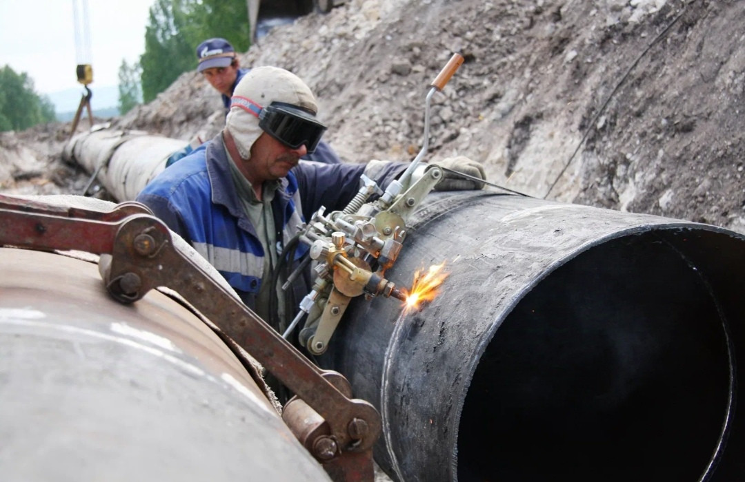 Специалисты газораспределительной организации в Дагестане устраняют утечку газа в Ленинском районе Махачкалы