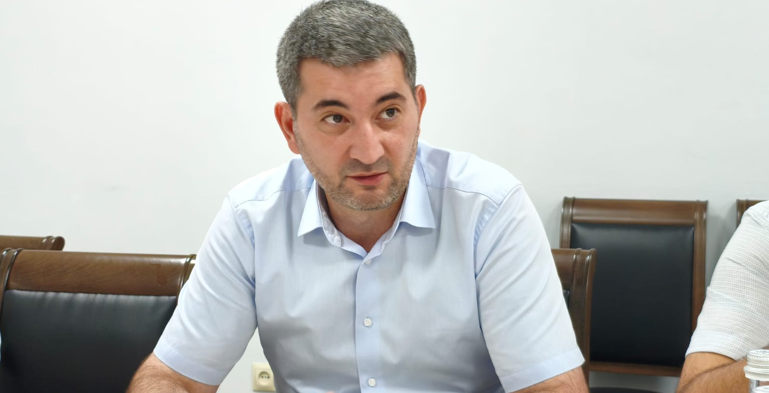 Марат Шихалиев провел прием граждан в городе Каспийске