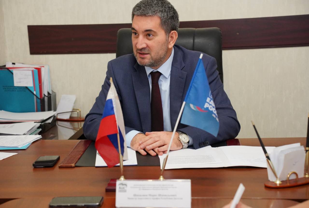 Марат Шихалиев провел прием граждан в Общественной приемной Председателя партии «Единая Россия» Дмитрия Медведева