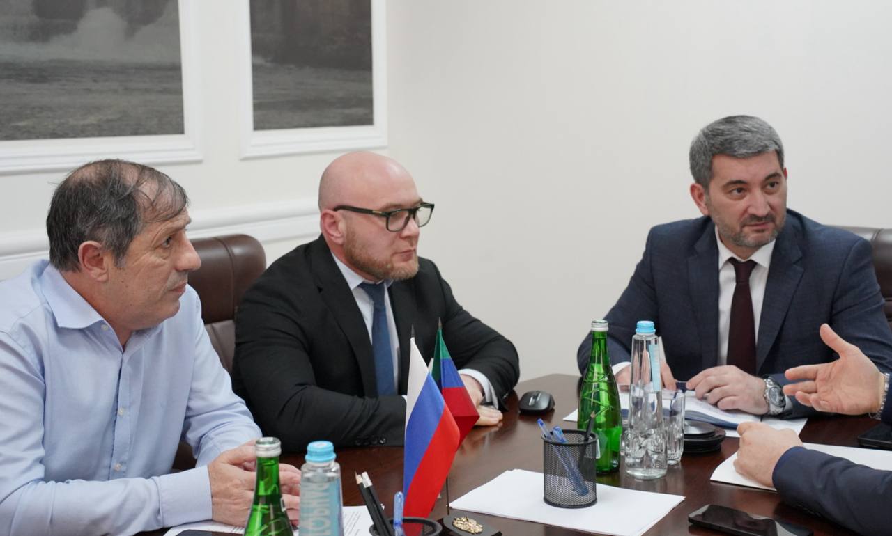 В Минэнерго Дагестана обсудили восстановление газоснабжения в селе Карланюрт