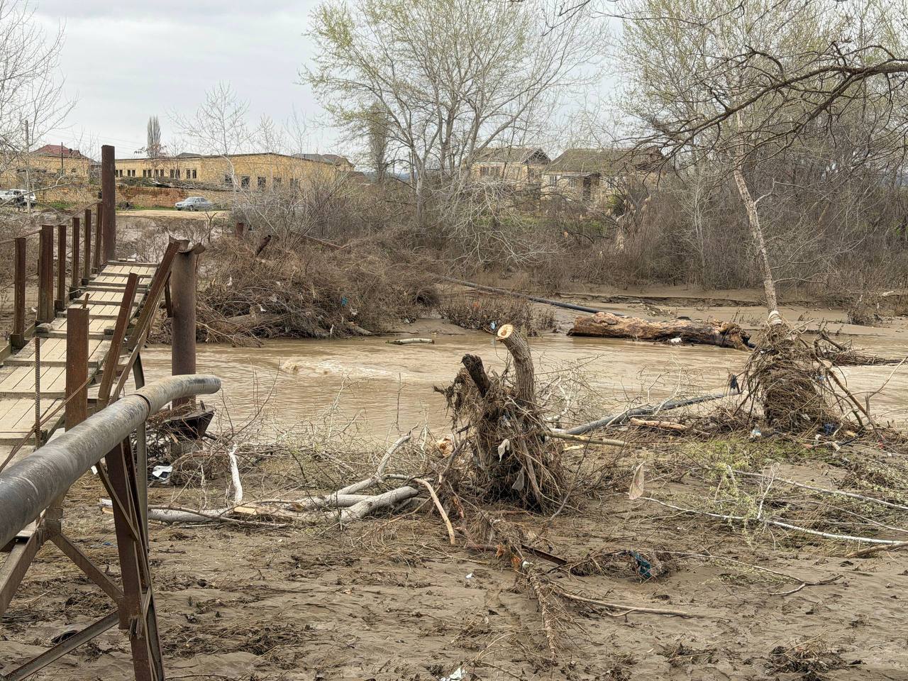 Газовики восстановили сложный участок газопровода, повреждённый паводком